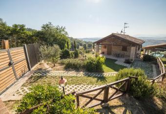 Country House Ca  Brunello has Balcony rooms