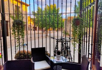 Hotel Rural Luna Llena has Balcony rooms