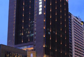 Hampton by Hilton Guangzhou Zhujiang New Town allows 18 year olds to book a room