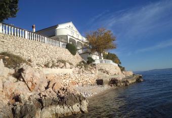 Studio in Baric Draga I has Smoking/Balcony rooms