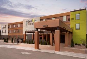 Home2 Suites by Hilton - Milwaukee Airport has Balcony rooms