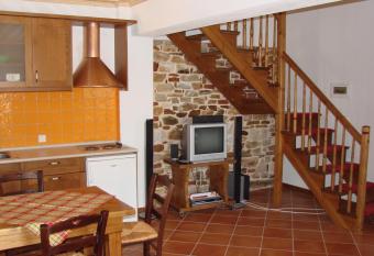 Alexis New Villas has Balcony rooms