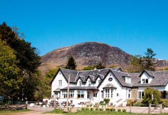 Glen Clova Hotel & Luxury Lodges allows 18 year olds to book a room