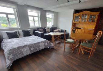 Ferienwohnung Tymoshenko has Balcony rooms