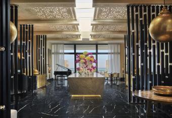 Four Seasons Hotel Casablanca allows 18 year olds to book a room
