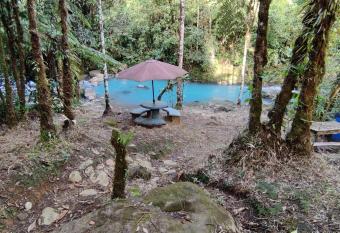 Cabinas Piuri has Balcony rooms