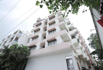 Hotel Hospice has Balcony rooms