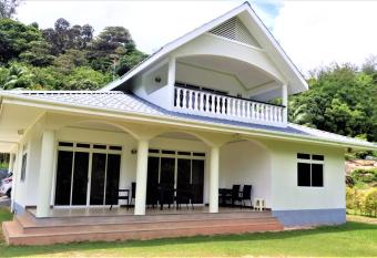 Wyn Villa has Balcony rooms