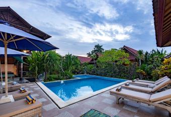 Dream Beach Inn has Balcony rooms