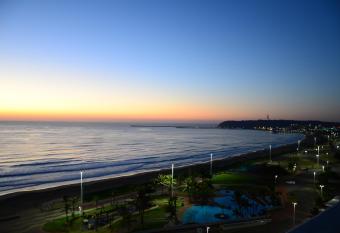 Silver Sands 2 Self Catering and Timeshare Lifestyle Resort allows 18 year olds to book a room