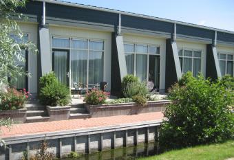 Hotel Beemster has Balcony rooms