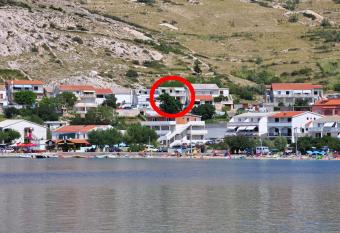 Apartments with a parking space Metajna, Pag - 6423 has Balcony rooms
