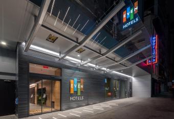Even Hotel New York - Midtown East By IHG allows 18 year olds to book a room