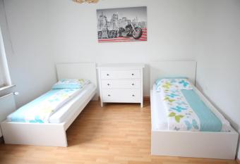 White House Bochum II has Balcony rooms