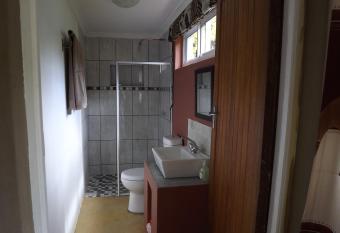 Brambleberry Farm allows 18 year olds to book a room