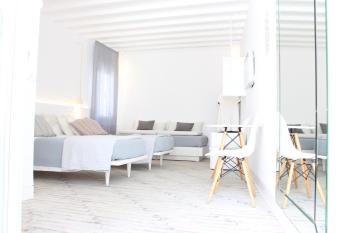 Christina Studios allows 18 year olds to book a room