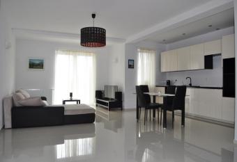 Apartament Scorpion Modlin allows 18 year olds to book a room