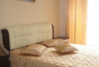 Apartment Zhemchuzhina Ureki has Balcony rooms