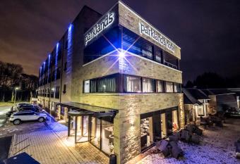 Parklands Hotel & Country Club allows 18 year olds to book a room