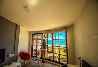 Hotel Volcano allows 18 year olds to book a room