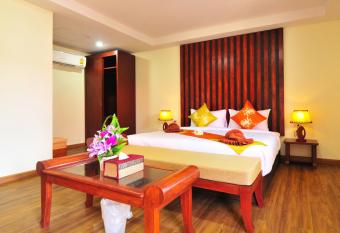 Phi Phi Little Star Resort has Balcony rooms