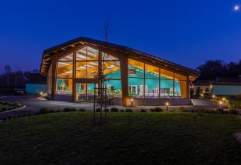 Aparthotel DKS has Balcony rooms