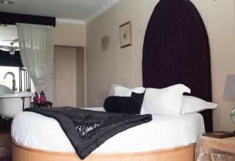 Annie s Boutique Guesthouse and Garden Spa allows 18 year olds to book a room