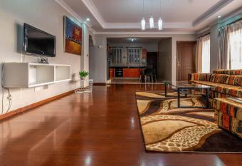 Eldon Villas has rooms with a private hot tub