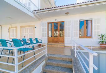 Can Miquel (Can Picafort) has Balcony rooms