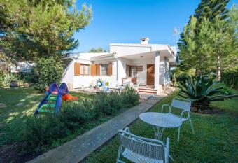 Miloca has Balcony rooms