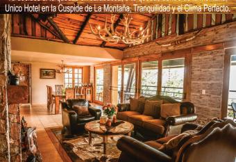 Rancho Tierra Alta has Balcony rooms