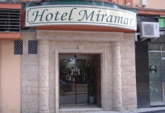Hotel Miramar allows 18 year olds to book a room