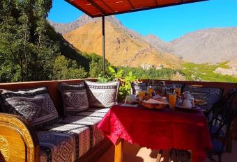 Atlas Imoula has Balcony rooms