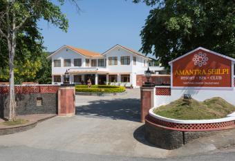 Amantra Shilpi Resort & Spa Udaipur has Balcony rooms