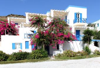 Argo-studios has Balcony rooms