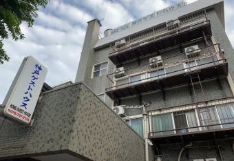 Kobe Guesthouse allows 18 year olds to book a room