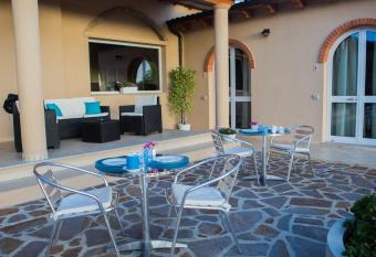 B&B Raggio di Sole has Balcony rooms