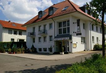 Hotel Vogt allows 18 year olds to book a room