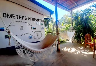 Casa de Gio allows 18 year olds to book a room