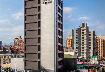 Lacle Hotel-Luzhou Taipei has Balcony rooms