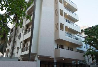 Benaka Suites has Balcony rooms