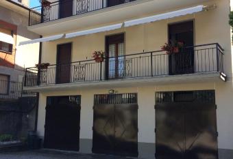 Betty s House has Balcony rooms