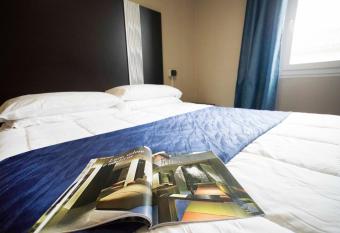 Hotel Principe allows 18 year olds to book a room