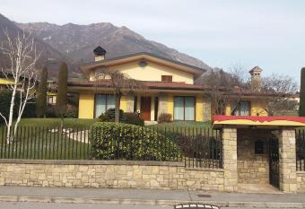 Silvy has Balcony rooms