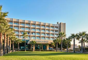 Grecian Park has Balcony rooms