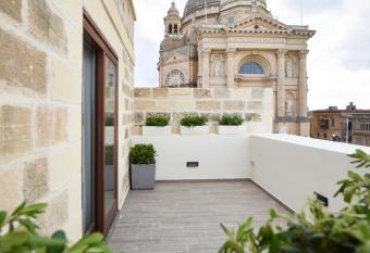 Quaint Boutique Hotel Xewkija has Balcony rooms