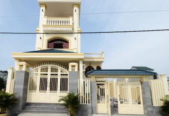 River Park Homestay and Hostel allows 18 year olds to book a room