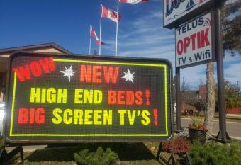 Dockside Inn allows 18 year olds to book a room