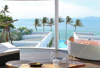 The Privilege Hotel Ezra Beach Club has Balcony rooms