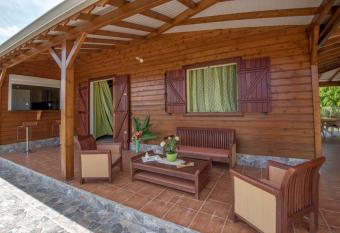 Bienvenue Au Tropic Venucia has Balcony rooms